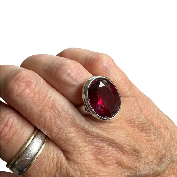 Burgundy Wine Gemstone Silver Ring - Picture 2 of 10